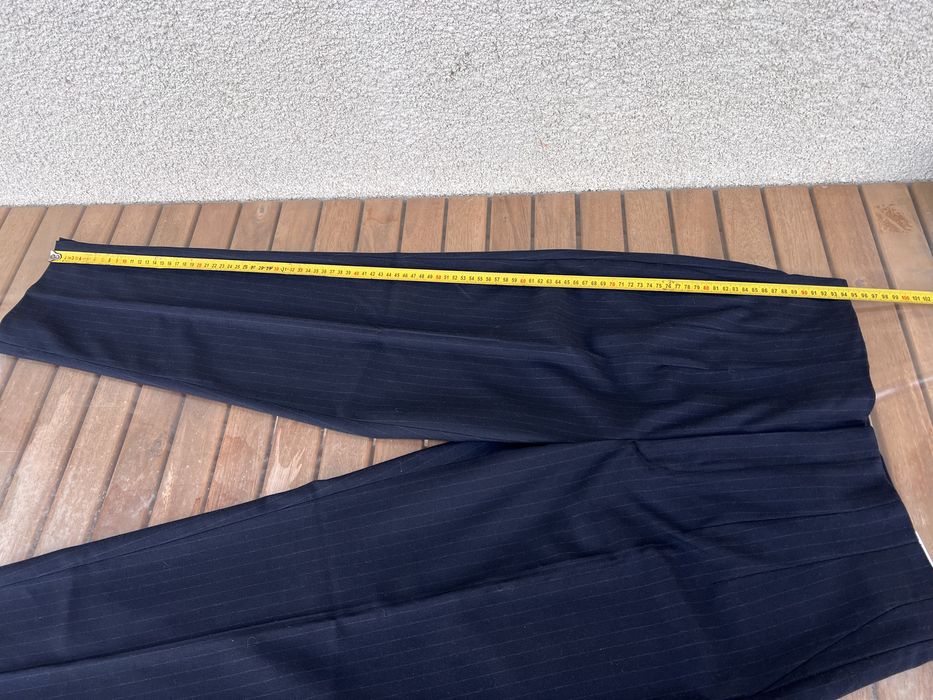 Pantaloni Zara Chinos noi