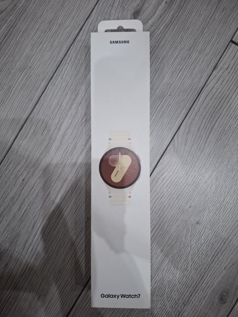 Смарт часовник Samsung watch7