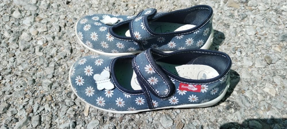 Детски обувки номер 27