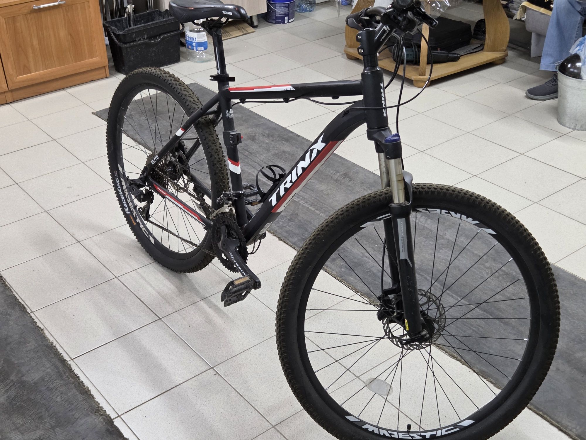 trinx m1000 elite