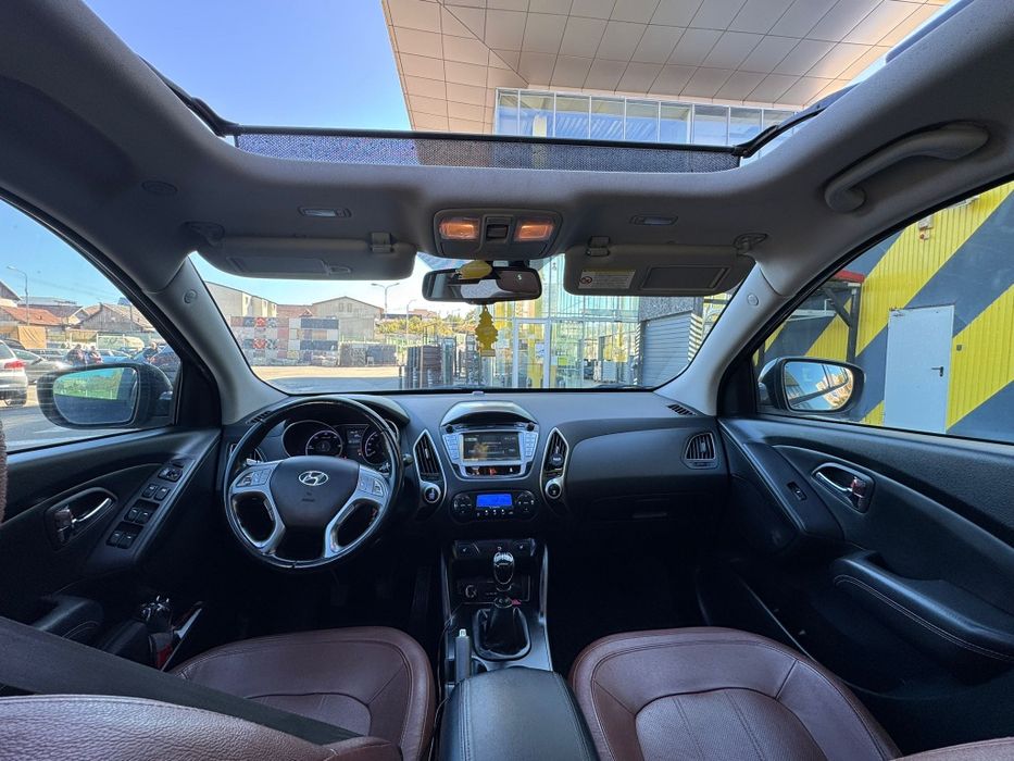 HYUNDAI IX 35 4X4 2.0 diesel euro5 an 2011 Full dotări proprietar