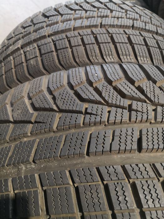 245 40 19 цола гуми като нови hankook