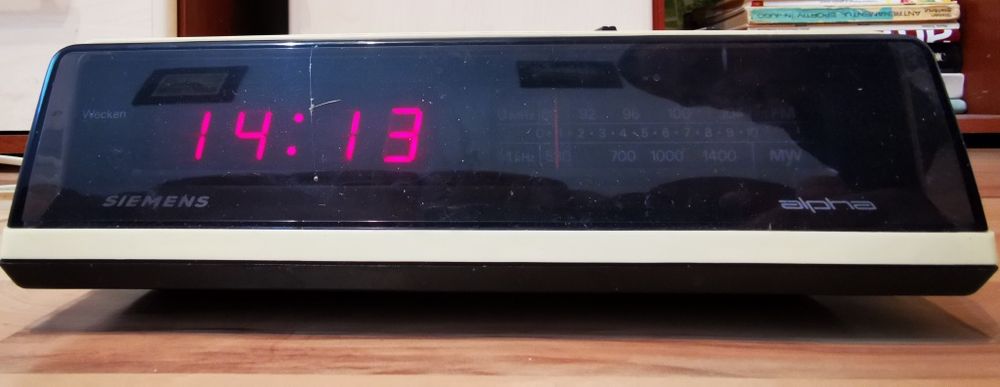 Radio cu ceas deșteptător Siemens retro vintage anii 70