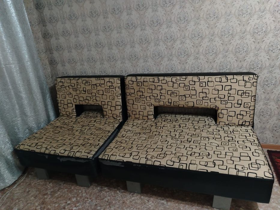 Отдам кресло и минидиван