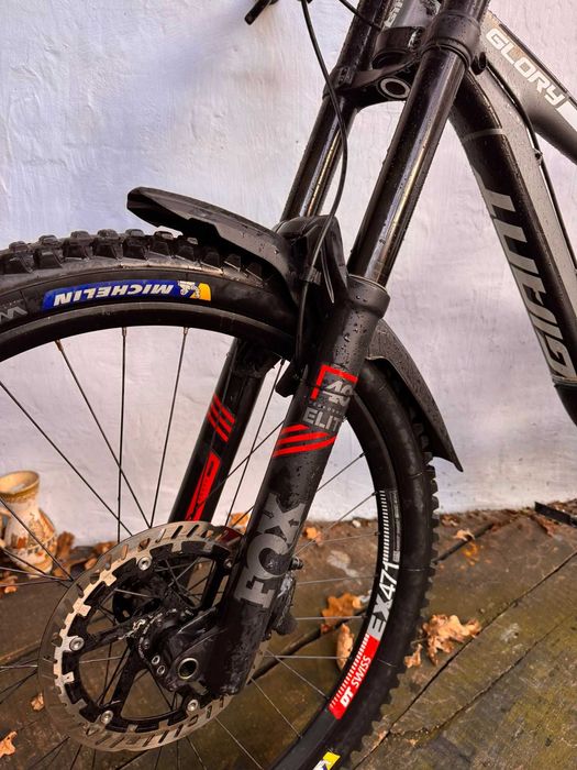 Giant Glory Advanced 1 – 27.5” (2019)