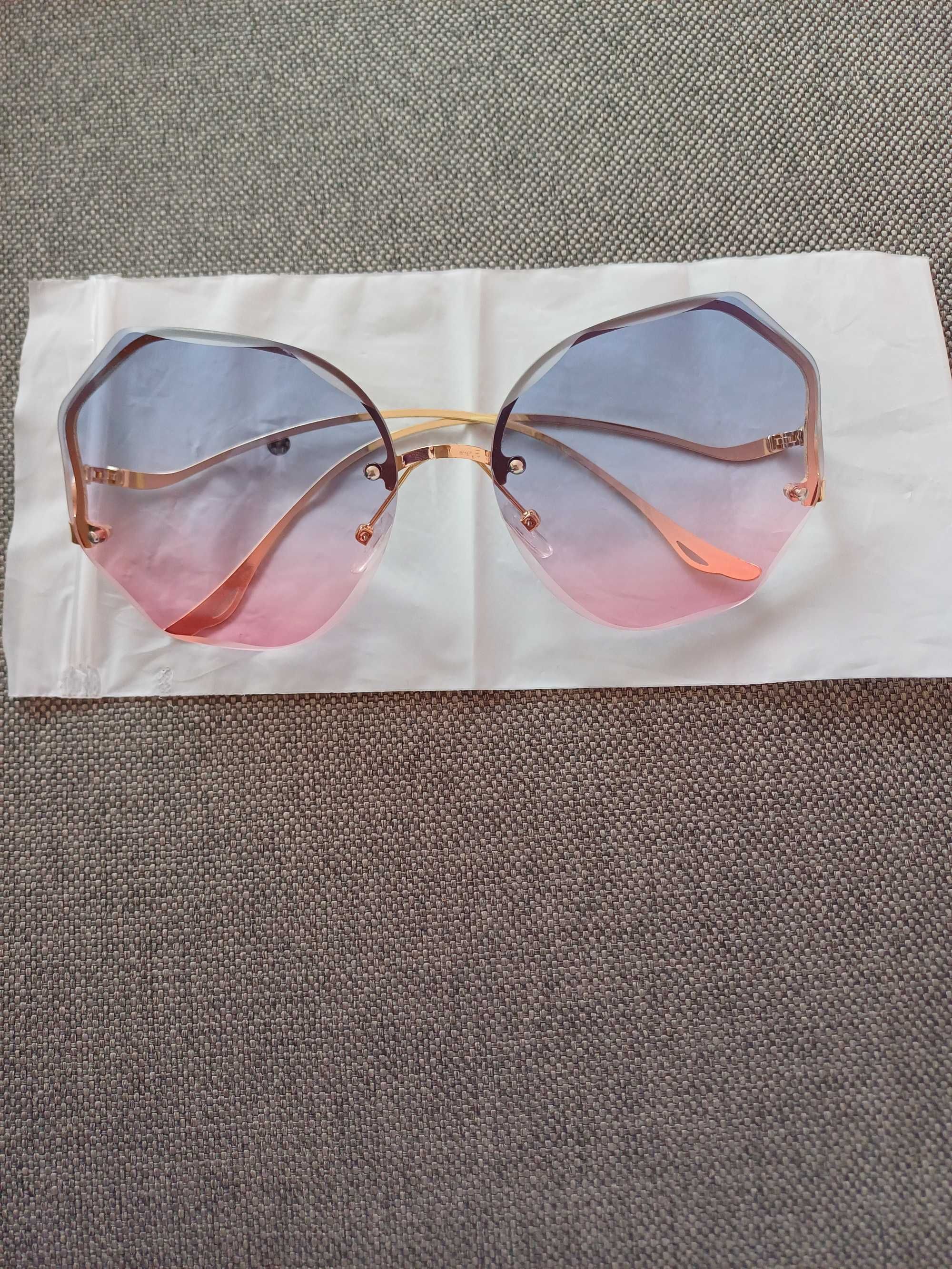 Слънчеви Очила розово и синьо