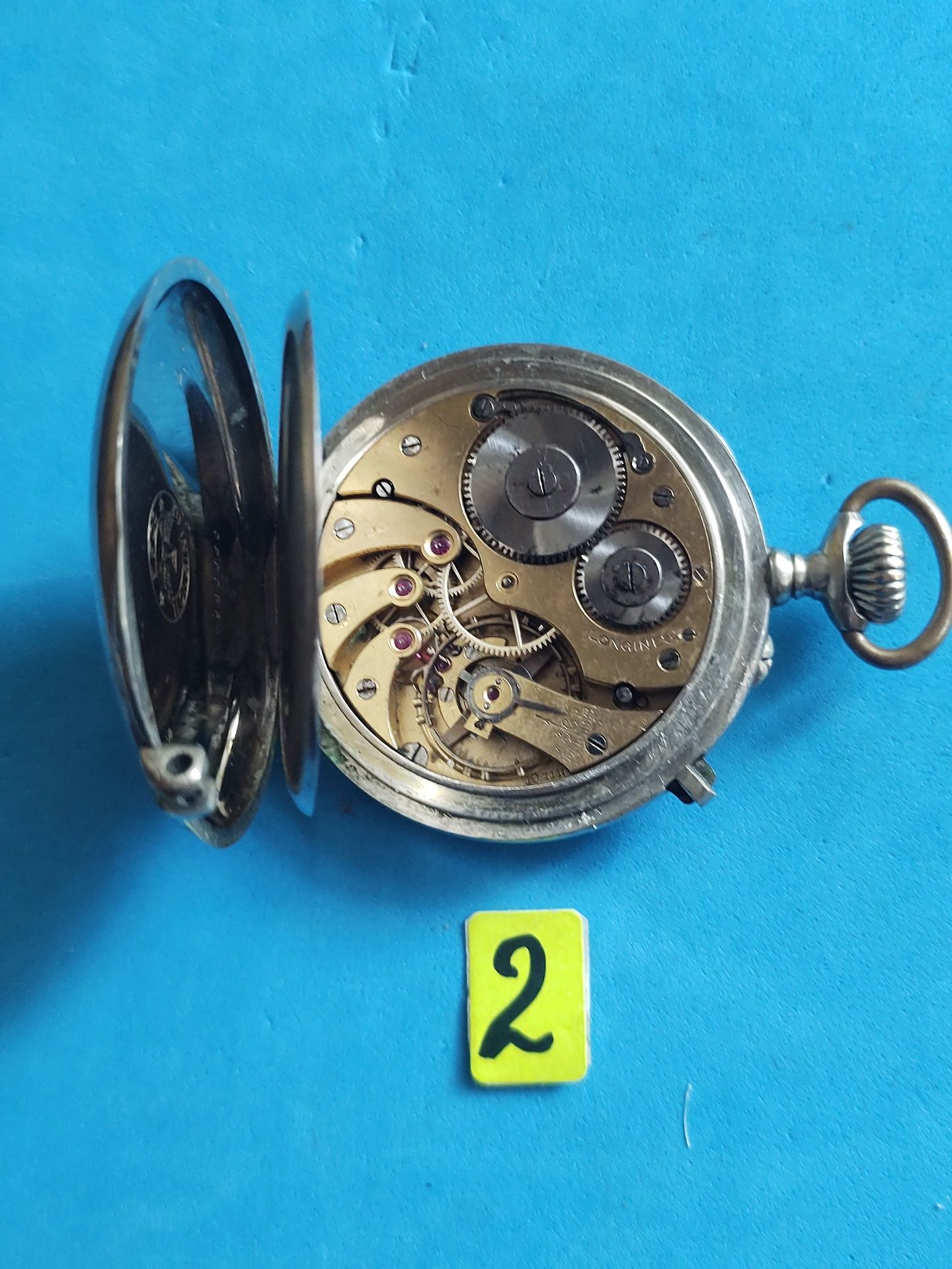Швейцарски джобни часовници OMEGA и Longines