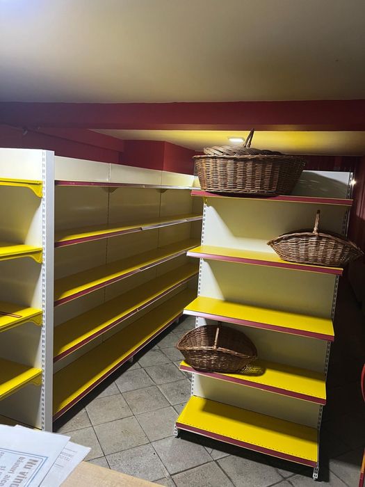 Rafturi de Magazin Noi