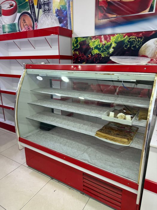 200 kv Oziq ovqat savdo dukoniga muljallangan  vitrena mebellar va tex