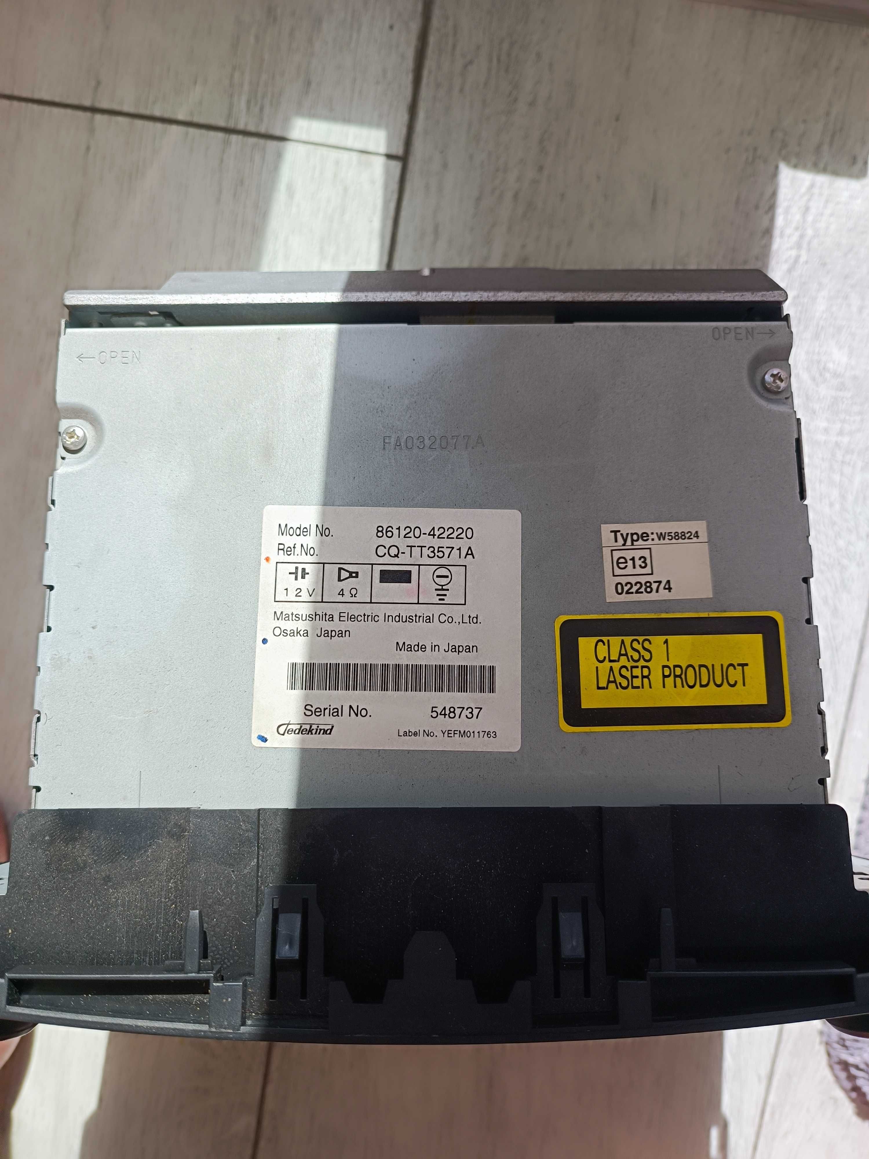 Тойота РАВ4 CD Player