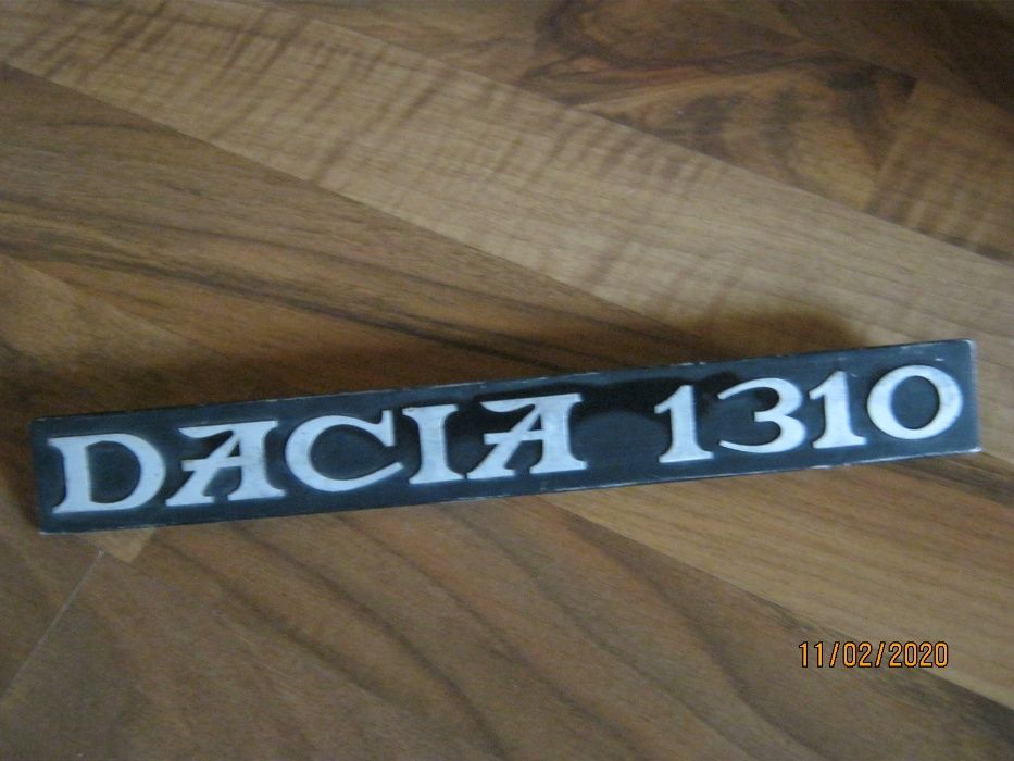 Siglă Dacia 1310 - impecabilă !