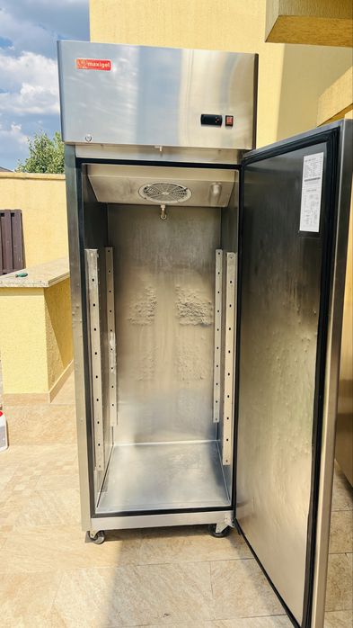 Vand congelator INOMAK