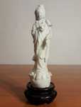 Statueta Feng Shui de protectie, Guanyin, blanc de Chine| Veche