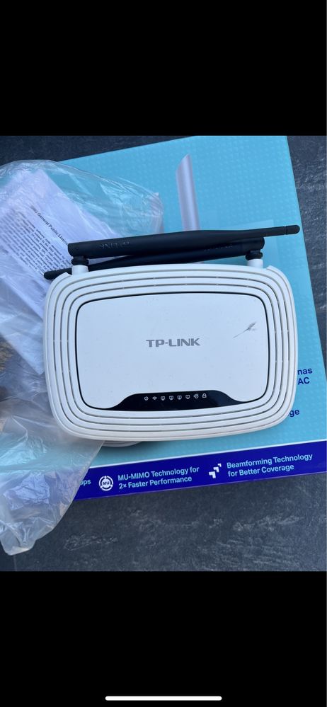 Router TP-link Archer C60 si router 300mbps