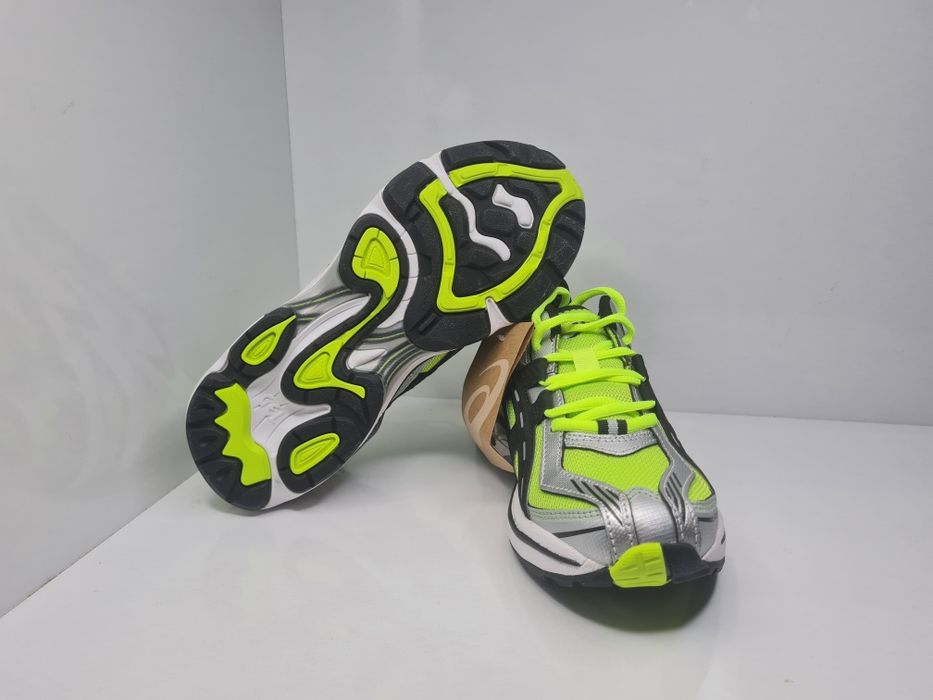 Маратонки Asics Gel-Preleus

Чисто нови с кутия.

Размер 37.5 стелка 2