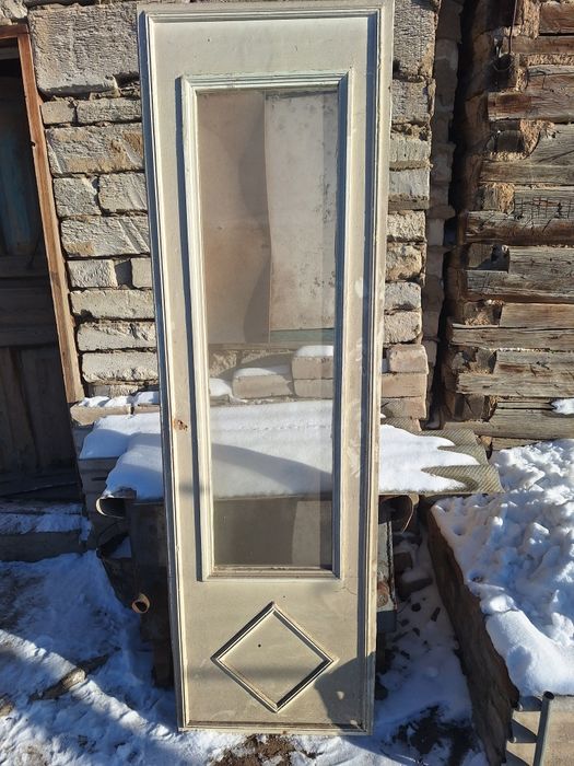 Продам межкомнатные двери