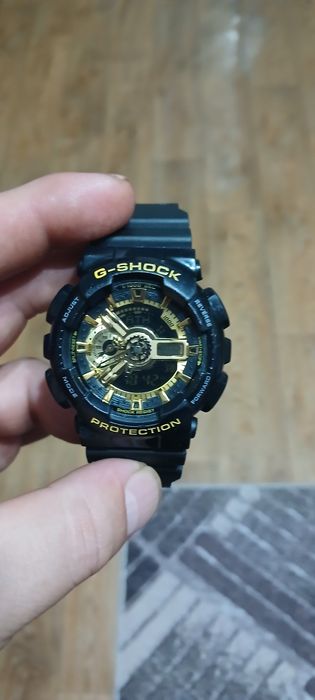 Продавам Часовник Casio