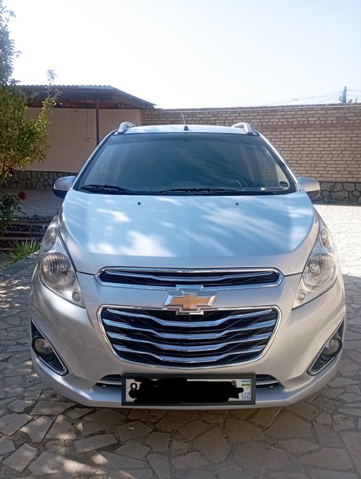 Спарк 2015 йил, 2 позиция. Сотилади