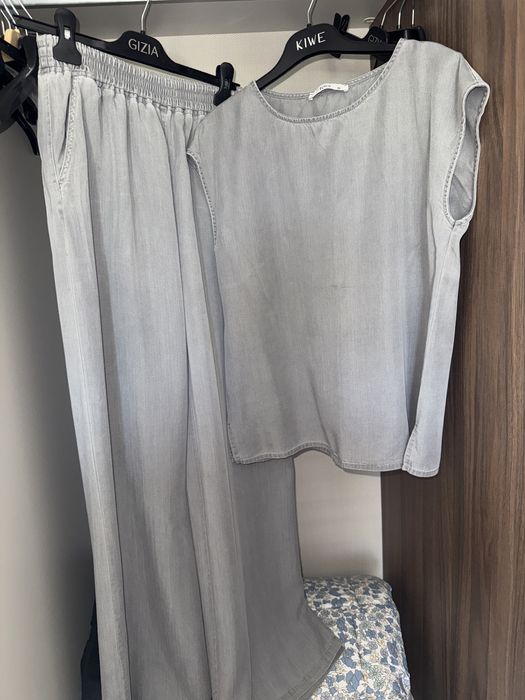 Брючный костюм женский