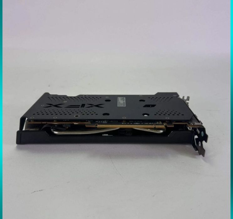 Vând placa video XFX 6600 speedster