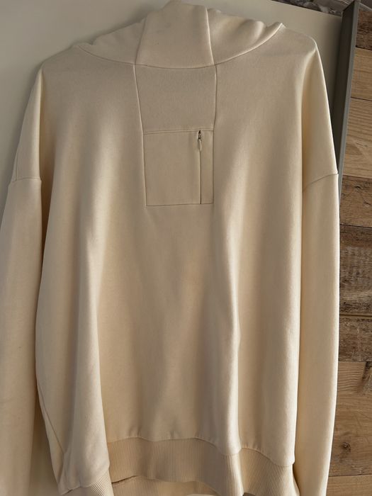 Hanorac NuIn marimea L-XL