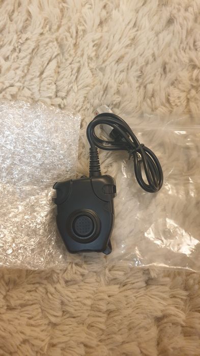 Adaptor PTT pt casti de comunicare