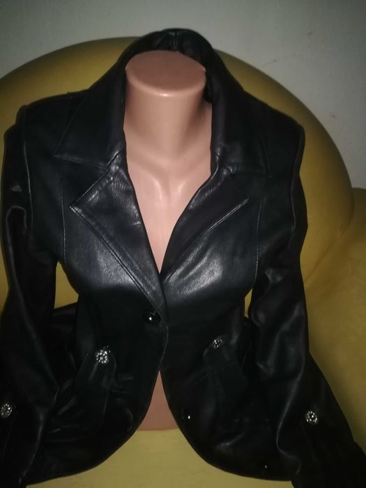 Haina din piele de calitate