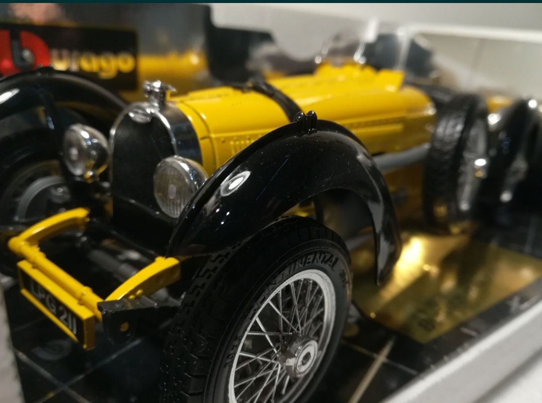 Bugatti 59 bburago 1 18
Scara 1:18
Bburago

Pozele reflectă realitatea