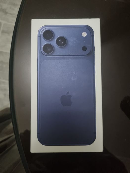 IPhone 17 pro max 256g esim