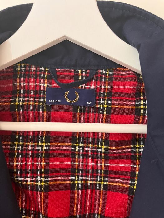 Преходно яке Fred Perry
