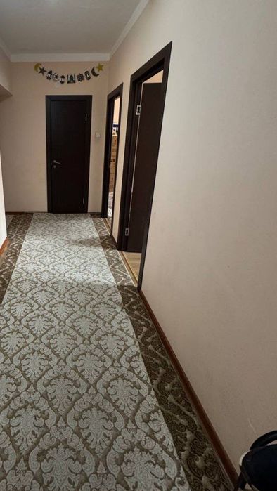 Срочна сотилади Янгиҳаёт 9-худуд 2-хонали