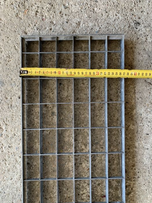 Vand trepte zincate galvanizate