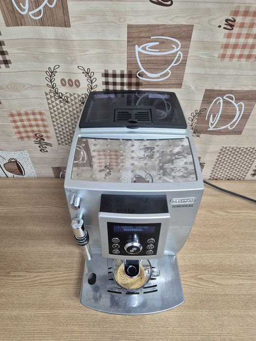 Expresor/Espressor Cafea DeLonghi Magnifica Intensa