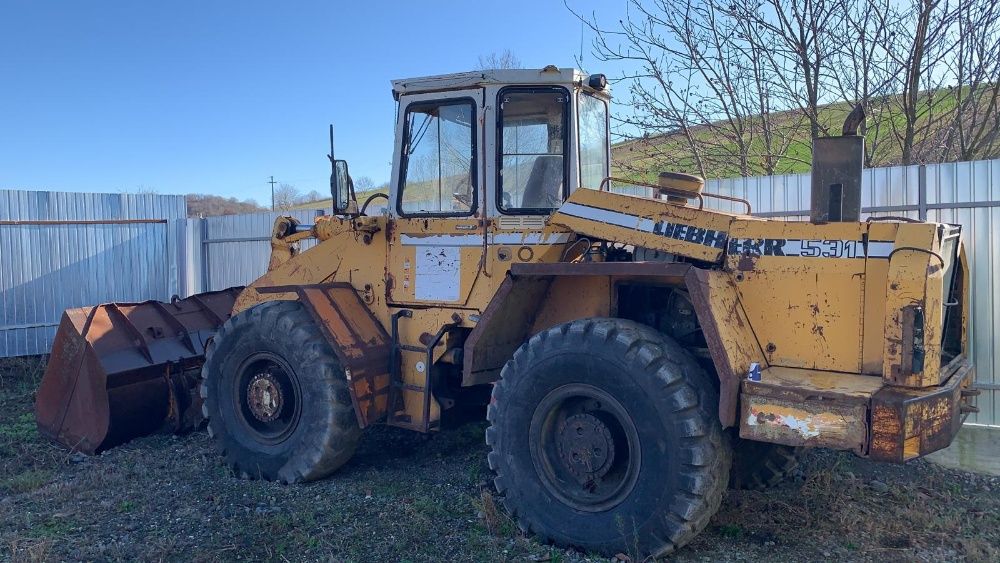 Dezmembrez incarcator frontal Liebherr 531