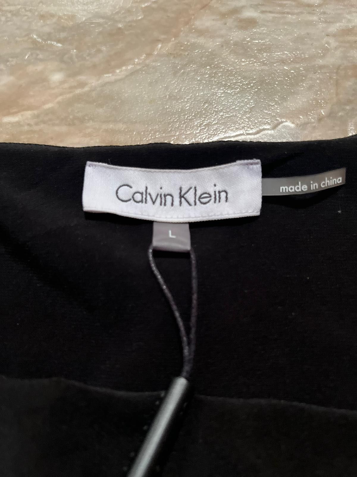 Платье женское Calvin Klein размер L новое,оригинал