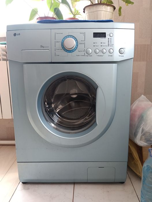 Продам стиральную машину LG WD-80187N,, 5 кг в отличном рабочем сост