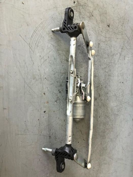 ansamblu stergatoare motoras lancia ypsilon dupa 2011