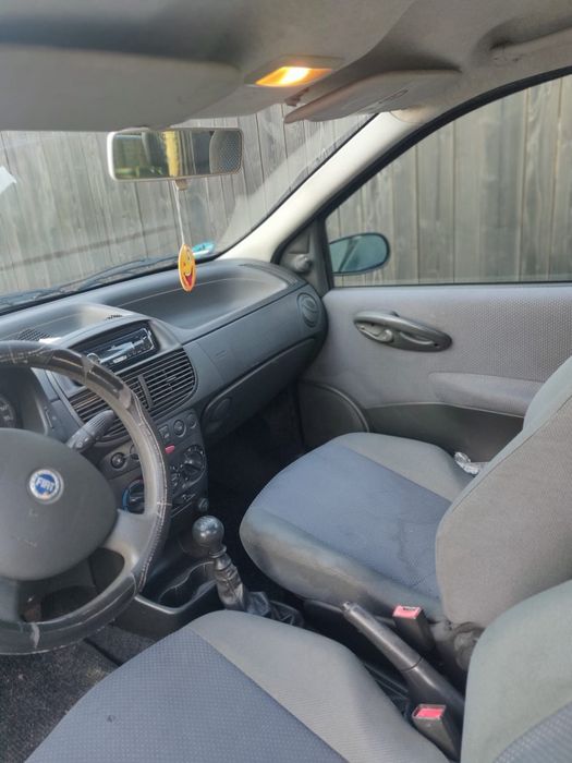 Vand sau dezmembrez fiat punto 1.2