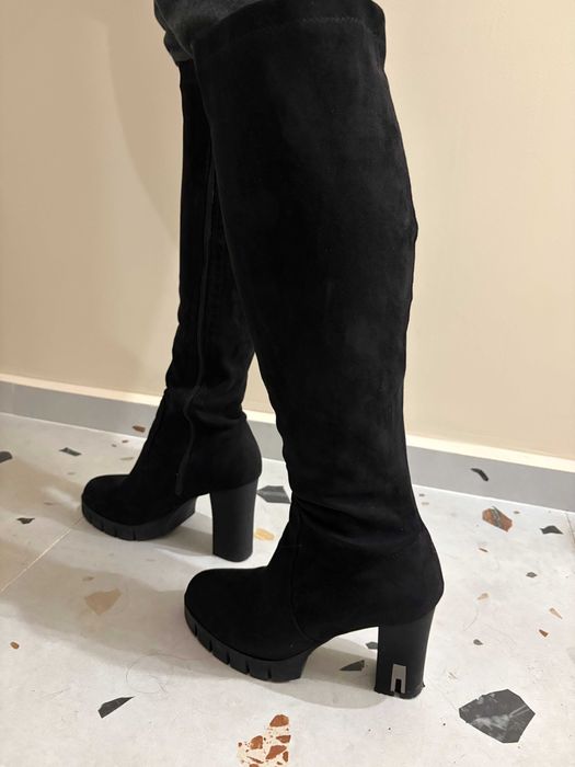 Дамски велурени ботуши, 39 номер