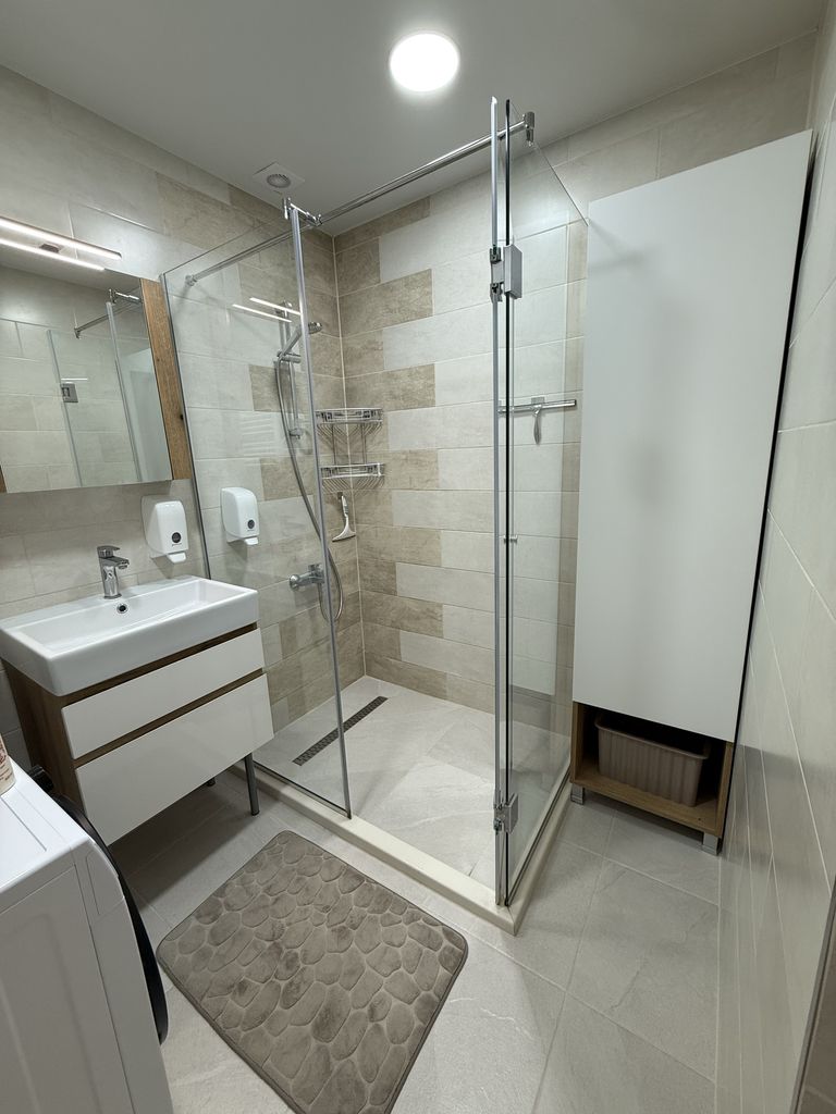 Дава се под наем Тристаен апартамент в Варна, Чайка - 100 кв.м за 1500 € - Снимка #6