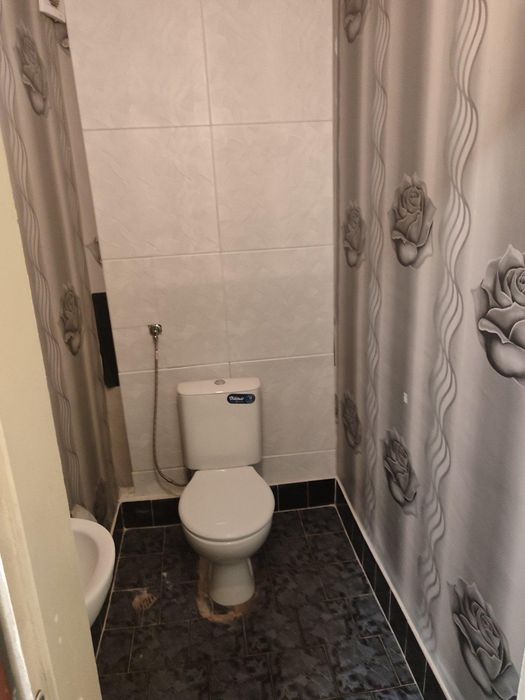 Дава се под наем Двустаен апартамент в Бургас, Център - 66 кв.м за 331.5 € - Снимка #5