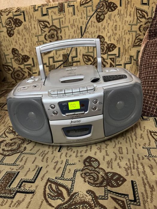 Продам магнитофон рабочем состоянии