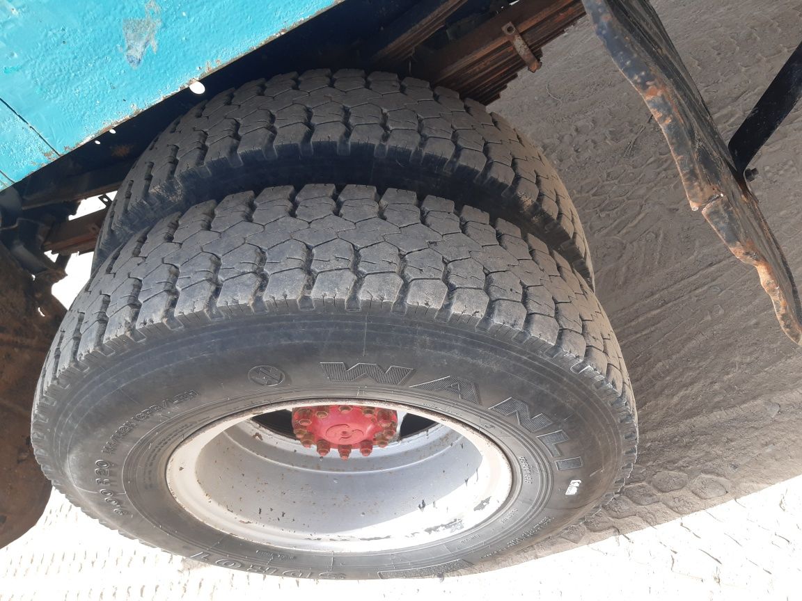 Zil 130 sotiladi..