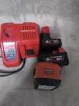Încărcător Milwaukee+ Acumulatori Milwaukee Hilti