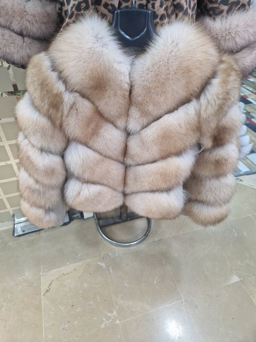 Reduceri de sezon Haina de Blana Naturala  2 în 1