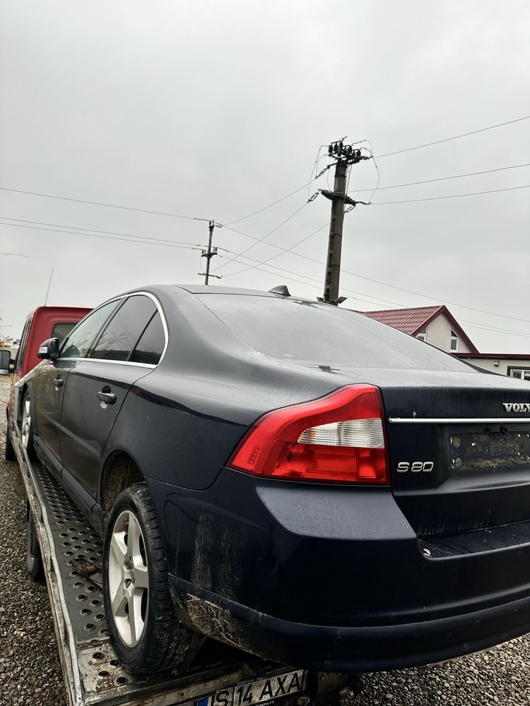 Dezmembrez volvo s80 din 2008