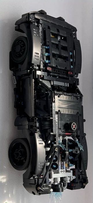 Suport perete LEGO 42141,42207,42206,42172,42096,42171,42083,42143