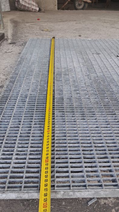 Trepte zincate exterioare