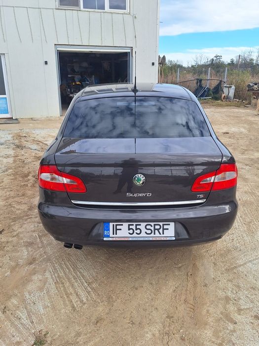 Vând skoda superb 1.8 automata