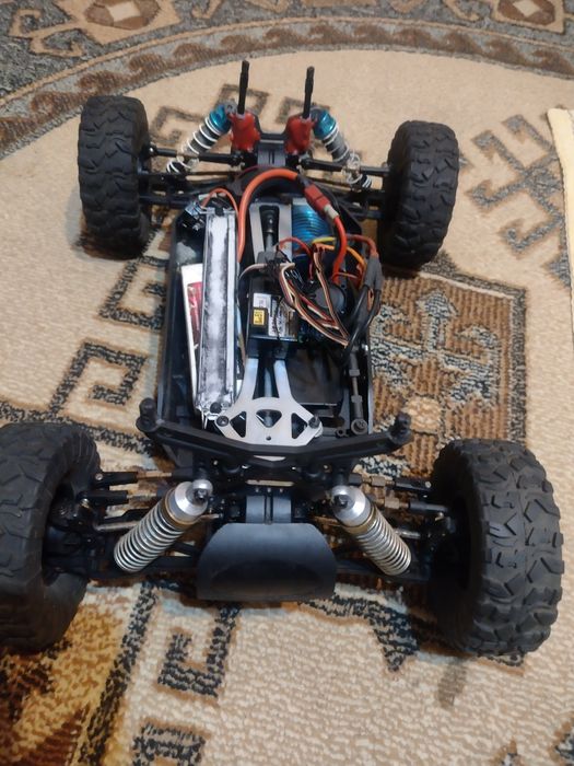 automodel 4x4 brushless cu telecomanda